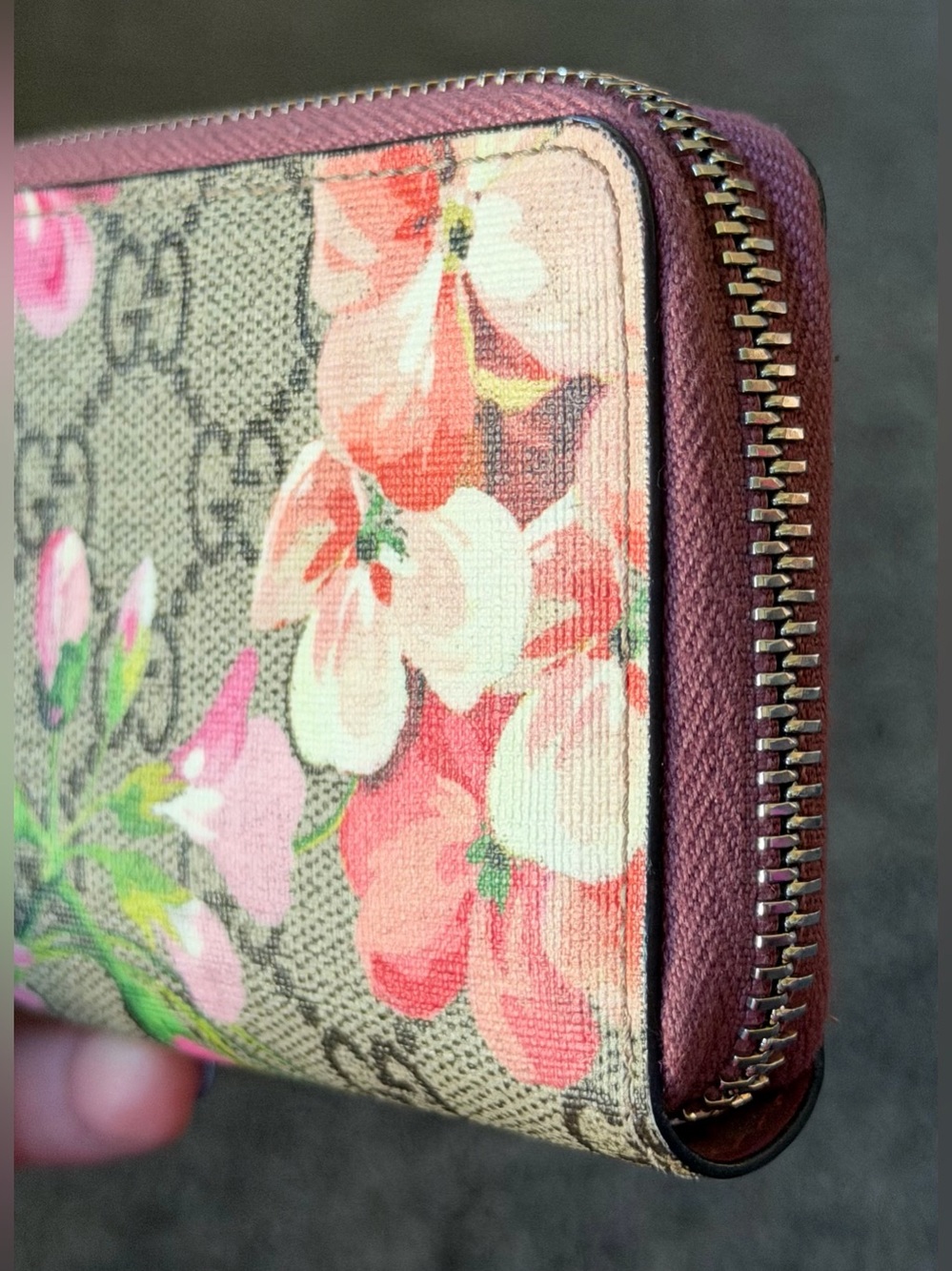 Gucci blooms zip around card case - Picture 4 of 15